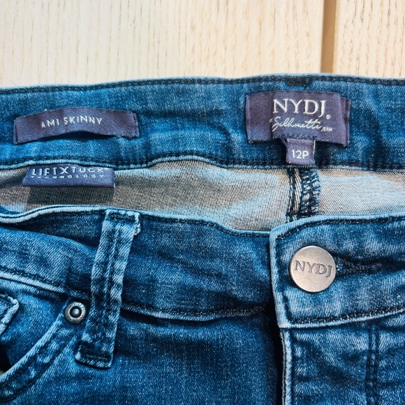 NYDJ Ami Skinny Jeans Women's Size 12P Blue Denim Lift Tuck Technology stretch - Picture 3 of 16